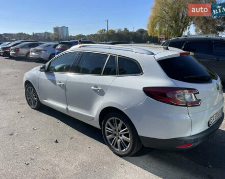 Білий Рено Меган, об'ємом двигуна 1.46 л та пробігом 237 тис. км за 8300 $, фото 4 на Automoto.ua