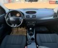 Білий Рено Меган, об'ємом двигуна 1.5 л та пробігом 270 тис. км за 7950 $, фото 37 на Automoto.ua