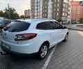 Белый Рено Меган, объемом двигателя 1.46 л и пробегом 242 тыс. км за 9900 $, фото 3 на Automoto.ua
