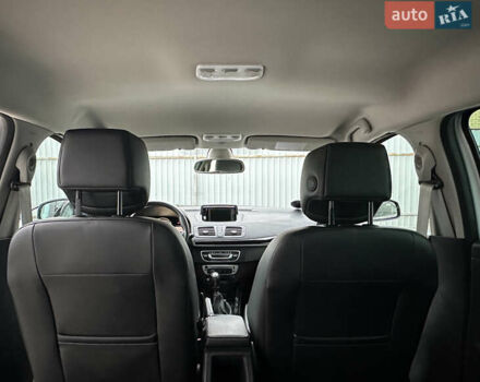 Белый Рено Меган, объемом двигателя 1.6 л и пробегом 217 тыс. км за 8750 $, фото 19 на Automoto.ua