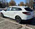 Белый Рено Меган, объемом двигателя 1.5 л и пробегом 221 тыс. км за 9700 $, фото 3 на Automoto.ua