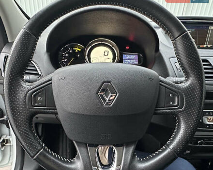 Белый Рено Меган, объемом двигателя 1.6 л и пробегом 217 тыс. км за 8750 $, фото 15 на Automoto.ua