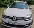 Белый Рено Меган, объемом двигателя 1.5 л и пробегом 200 тыс. км за 8800 $, фото 1 на Automoto.ua