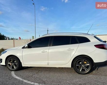 Білий Рено Меган, об'ємом двигуна 1.46 л та пробігом 272 тис. км за 7800 $, фото 12 на Automoto.ua