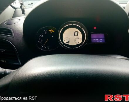 Белый Рено Меган, объемом двигателя 1.5 л и пробегом 238 тыс. км за 9200 $, фото 12 на Automoto.ua