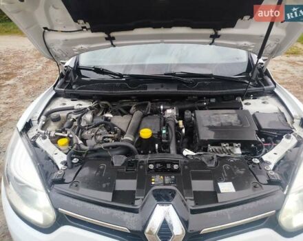 Белый Рено Меган, объемом двигателя 1.5 л и пробегом 263 тыс. км за 8200 $, фото 3 на Automoto.ua