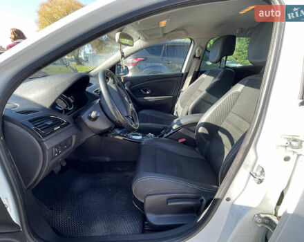 Білий Рено Меган, об'ємом двигуна 1.46 л та пробігом 237 тис. км за 8300 $, фото 10 на Automoto.ua