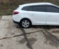 Белый Рено Меган, объемом двигателя 1.5 л и пробегом 277 тыс. км за 8800 $, фото 3 на Automoto.ua