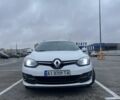 Белый Рено Меган, объемом двигателя 1.5 л и пробегом 330 тыс. км за 8500 $, фото 1 на Automoto.ua