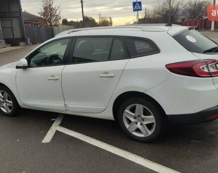 Белый Рено Меган, объемом двигателя 1.46 л и пробегом 234 тыс. км за 8500 $, фото 2 на Automoto.ua