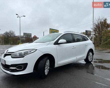 Белый Рено Меган, объемом двигателя 1.5 л и пробегом 242 тыс. км за 8700 $, фото 4 на Automoto.ua