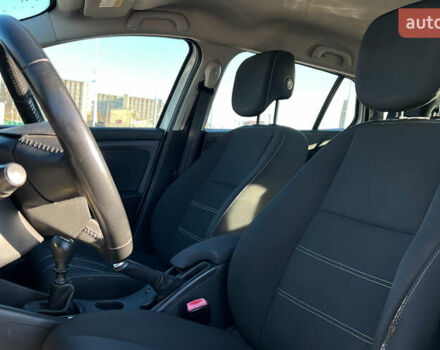 Белый Рено Меган, объемом двигателя 1.5 л и пробегом 206 тыс. км за 8500 $, фото 6 на Automoto.ua