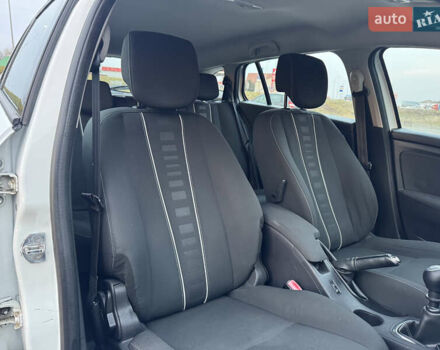 Білий Рено Меган, об'ємом двигуна 1.6 л та пробігом 227 тис. км за 7999 $, фото 27 на Automoto.ua