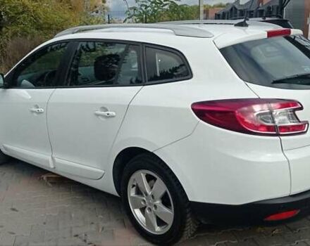 Рено Меган 2014 в Виннице на Automoto.ua Белый Рено Меган, объемом двигателя 1.5 л и пробегом 202 тыс. км за 10600 $, фото 8 на Automoto.ua