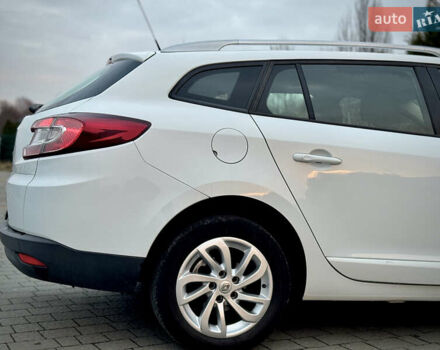 Білий Рено Меган, об'ємом двигуна 1.6 л та пробігом 227 тис. км за 7999 $, фото 25 на Automoto.ua