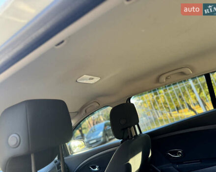 Белый Рено Меган, объемом двигателя 1.46 л и пробегом 140 тыс. км за 8500 $, фото 13 на Automoto.ua