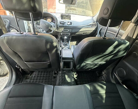 Белый Рено Меган, объемом двигателя 1.6 л и пробегом 185 тыс. км за 8300 $, фото 13 на Automoto.ua