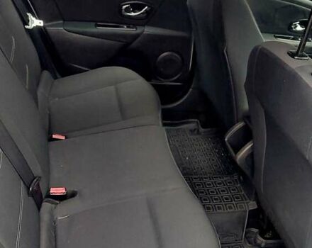 Белый Рено Меган, объемом двигателя 1.5 л и пробегом 269 тыс. км за 8600 $, фото 7 на Automoto.ua