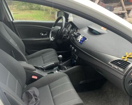 Білий Рено Меган, об'ємом двигуна 1.5 л та пробігом 226 тис. км за 7900 $, фото 11 на Automoto.ua