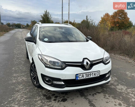 Белый Рено Меган, объемом двигателя 1.6 л и пробегом 217 тыс. км за 8750 $, фото 3 на Automoto.ua
