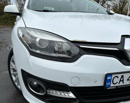 Белый Рено Меган, объемом двигателя 1.5 л и пробегом 242 тыс. км за 8700 $, фото 1 на Automoto.ua