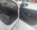 Белый Рено Меган, объемом двигателя 1.5 л и пробегом 262 тыс. км за 5500 $, фото 13 на Automoto.ua