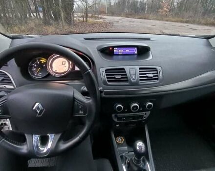 Белый Рено Меган, объемом двигателя 1.46 л и пробегом 279 тыс. км за 7800 $, фото 13 на Automoto.ua