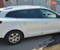 Белый Рено Меган, объемом двигателя 1.46 л и пробегом 230 тыс. км за 7600 $, фото 2 на Automoto.ua