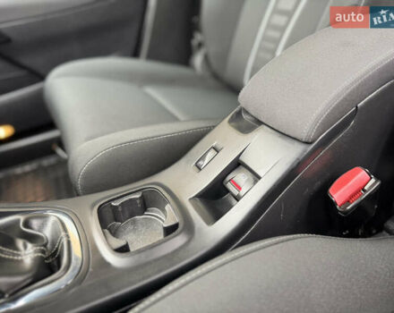 Белый Рено Меган, объемом двигателя 1.5 л и пробегом 225 тыс. км за 9850 $, фото 20 на Automoto.ua