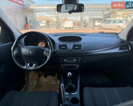 Белый Рено Меган, объемом двигателя 1.5 л и пробегом 270 тыс. км за 7950 $, фото 38 на Automoto.ua
