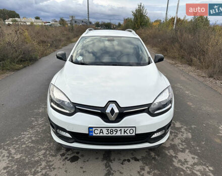 Белый Рено Меган, объемом двигателя 1.6 л и пробегом 217 тыс. км за 8750 $, фото 2 на Automoto.ua