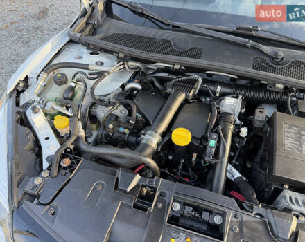 Белый Рено Меган, объемом двигателя 1.46 л и пробегом 178 тыс. км за 8550 $, фото 92 на Automoto.ua