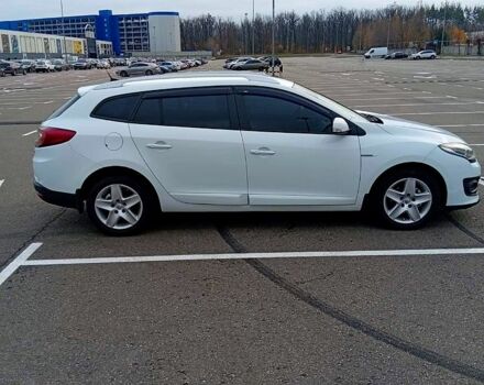Белый Рено Меган, объемом двигателя 1.5 л и пробегом 238 тыс. км за 9200 $, фото 3 на Automoto.ua