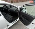 Білий Рено Меган, об'ємом двигуна 1.5 л та пробігом 260 тис. км за 8200 $, фото 12 на Automoto.ua