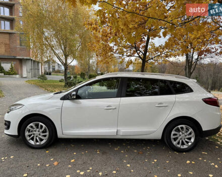 Белый Рено Меган, объемом двигателя 1.46 л и пробегом 215 тыс. км за 8450 $, фото 2 на Automoto.ua