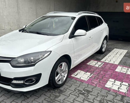 Белый Рено Меган, объемом двигателя 1.46 л и пробегом 320 тыс. км за 7999 $, фото 1 на Automoto.ua