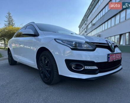 Белый Рено Меган, объемом двигателя 1.5 л и пробегом 165 тыс. км за 9500 $, фото 21 на Automoto.ua