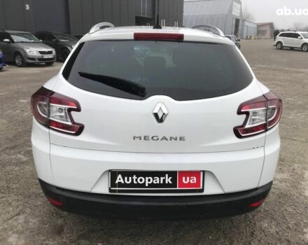 Белый Рено Меган, объемом двигателя 1.5 л и пробегом 315 тыс. км за 8790 $, фото 5 на Automoto.ua