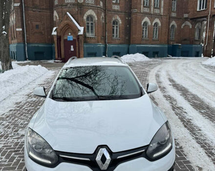 Белый Рено Меган, объемом двигателя 1.46 л и пробегом 274 тыс. км за 8752 $, фото 3 на Automoto.ua