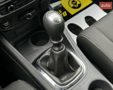 Белый Рено Меган, объемом двигателя 1.46 л и пробегом 243 тыс. км за 8850 $, фото 17 на Automoto.ua