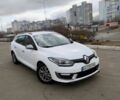 Белый Рено Меган, объемом двигателя 1.5 л и пробегом 325 тыс. км за 7900 $, фото 4 на Automoto.ua