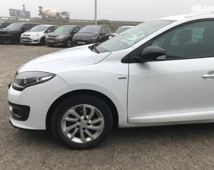 Белый Рено Меган, объемом двигателя 1.5 л и пробегом 315 тыс. км за 8790 $, фото 1 на Automoto.ua