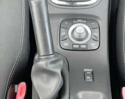 Белый Рено Меган, объемом двигателя 1.5 л и пробегом 113 тыс. км за 11500 $, фото 19 на Automoto.ua