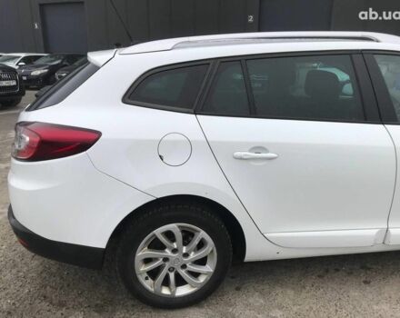 Белый Рено Меган, объемом двигателя 1.5 л и пробегом 315 тыс. км за 8790 $, фото 7 на Automoto.ua