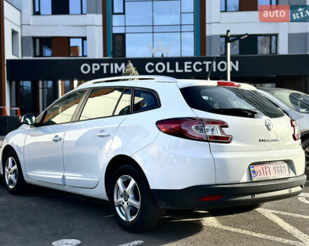 Белый Рено Меган, объемом двигателя 1.5 л и пробегом 253 тыс. км за 8200 $, фото 11 на Automoto.ua