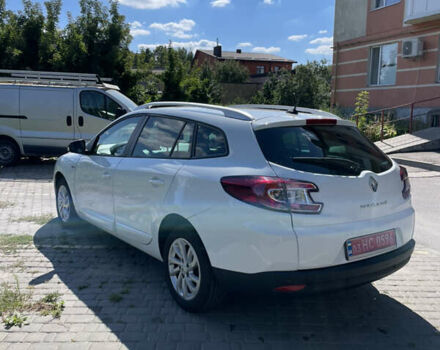 Белый Рено Меган, объемом двигателя 1.5 л и пробегом 175 тыс. км за 10200 $, фото 5 на Automoto.ua
