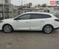 Белый Рено Меган, объемом двигателя 1.5 л и пробегом 349 тыс. км за 8200 $, фото 3 на Automoto.ua