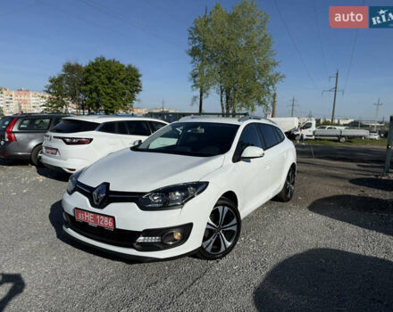 Білий Рено Меган, об'ємом двигуна 1.5 л та пробігом 220 тис. км за 9555 $, фото 3 на Automoto.ua