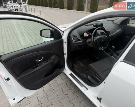 Білий Рено Меган, об'ємом двигуна 1.5 л та пробігом 260 тис. км за 8200 $, фото 10 на Automoto.ua