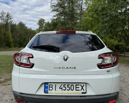 Белый Рено Меган, объемом двигателя 1.5 л и пробегом 186 тыс. км за 10500 $, фото 5 на Automoto.ua
